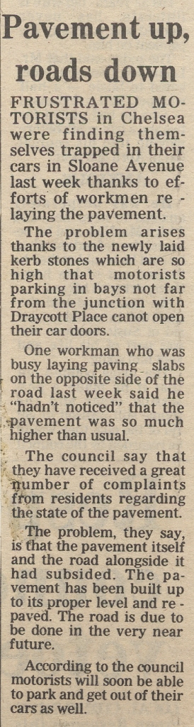 19811009 CAR DOORS TRAPPED BY PAVEMENTS CN.jpg